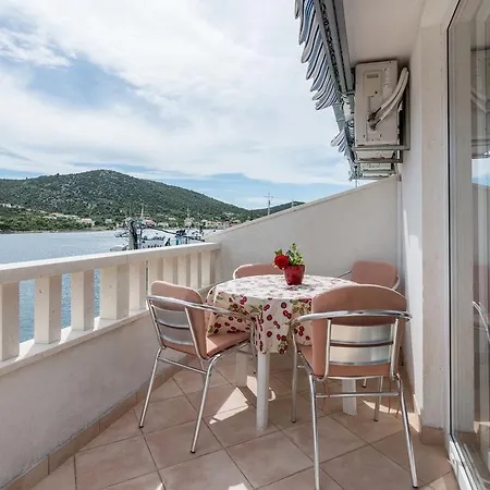 Mirko Apartment